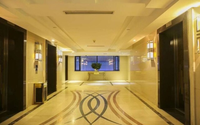 Candice Hotel Apartment