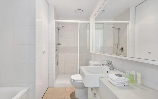 MJ Shortstay Whiteman St Apartments