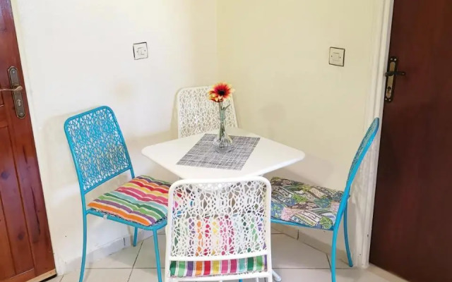 Reta-Inn Martil Beach
