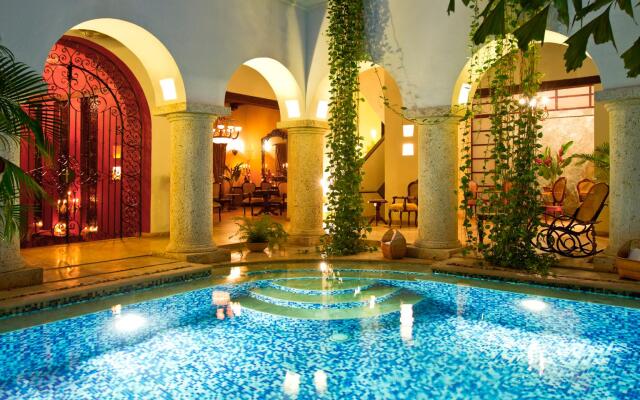 San Pedro Suite Hotel