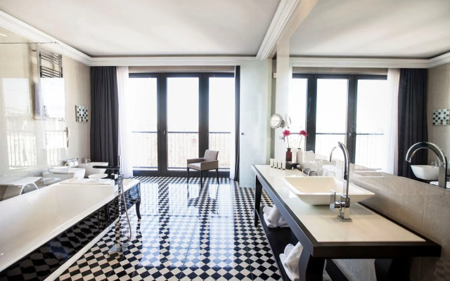 Quentin XL Potsdamer Platz Hotel