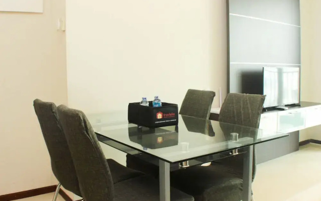 Great Location And Comfy 2Br Apartment At Thamrin Residence