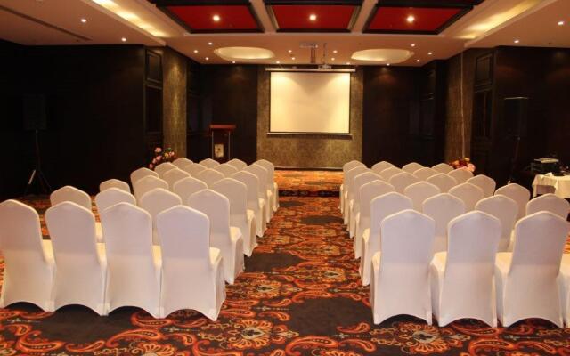 Premier Hotel