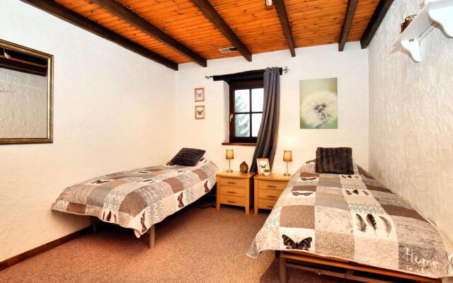 Holiday Home in Nonceveux With Swimming Pool