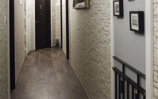 Prior Suites Split