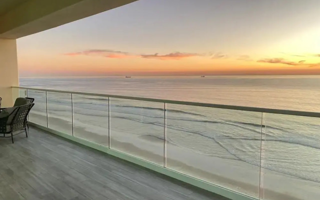 Sunset Vibes Rosarito by FHG