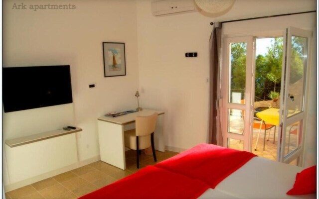 Room-comfy Apartments Next to the Beach