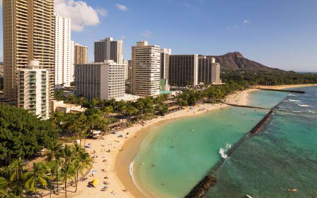 Aston Waikiki Circle Hotel