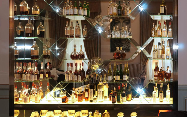 Relais & Chateaux Villa Crespi