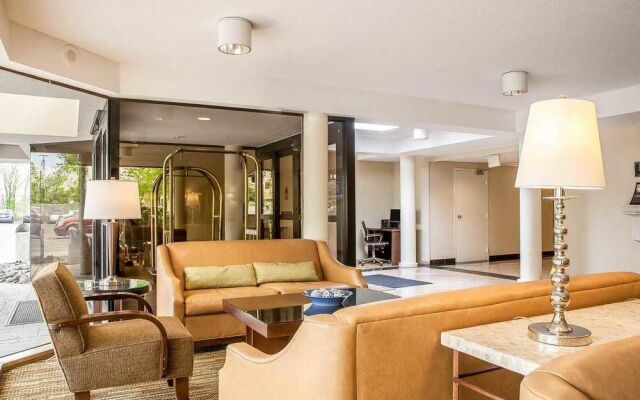 Comfort Inn Warwick Airport