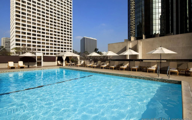 The Westin Bonaventure  and Suites, Los Angeles