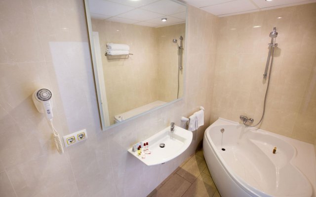 Cleopatra Spa Hotel