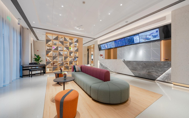 SKYBIRD Hotel (Shanghai International Resort - Chuansha Metro Station Store) – Lobby – Shanghai
