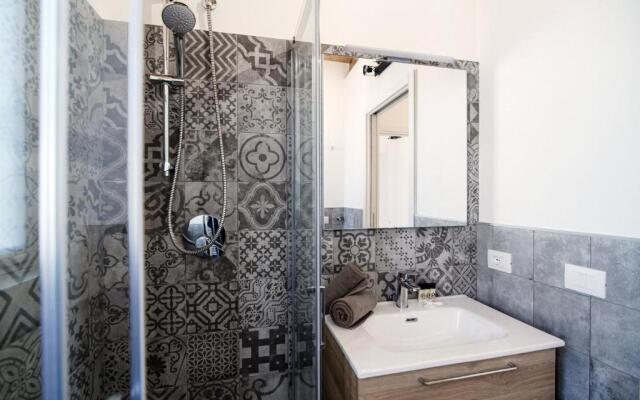 Spazio 77 - the House of Travelers