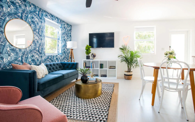 Bold Studio in Wynwood by Sonder