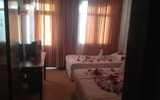 El Paso Hotel