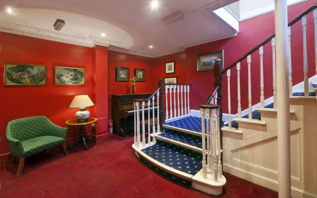 Grange Blooms Hotel