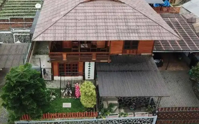 Wooden House Villa Lembang