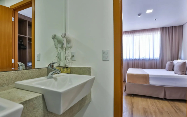 Nobile Inn London Anápolis