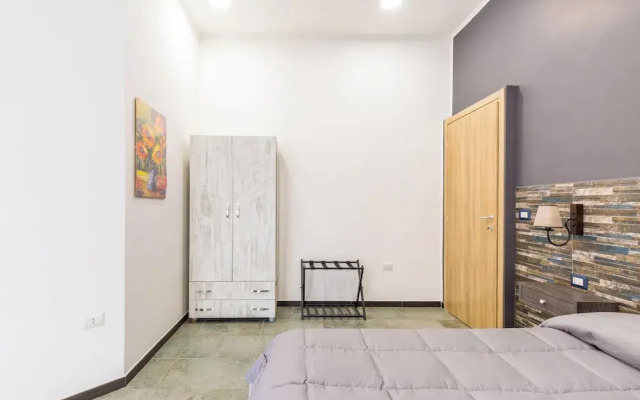 Gelso Complex Studios and Flat by Napoliapartments