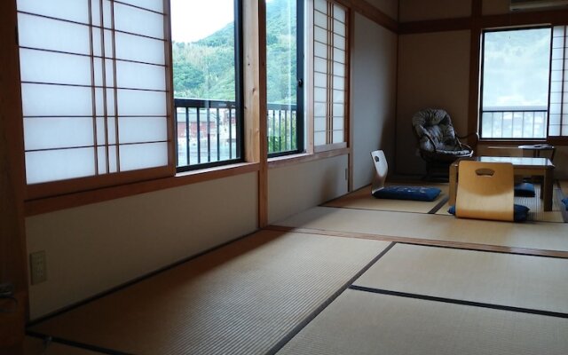 Guest House Darumaya - Hostel