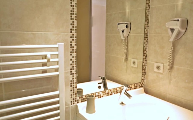 Viva Riviera 2 Bedrooms 2 Bathrooms