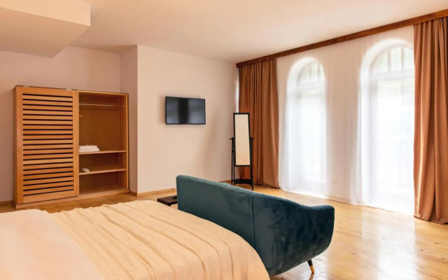 Hotel Mestia