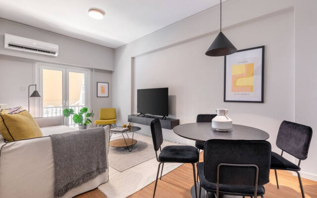 1A · Beautiful Apartment with Stylish Interior