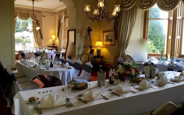 Mansfield House Hotel