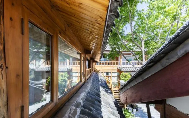 Yunlu Inn- Lijiang