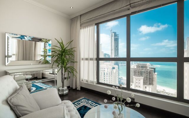 Marvelous apt. with stunning views in JBR