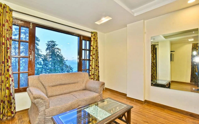 Goroomgo Satyam Int. By Dalhousie