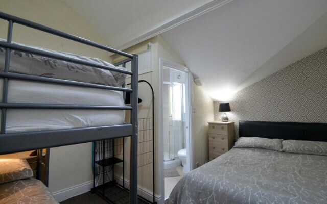 Brightwater Apartment for up to 6 Guests