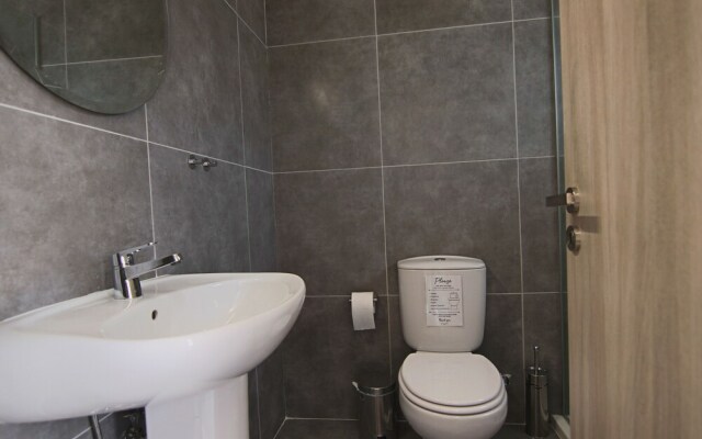 Phaedrus Living Seaside Luxury Flat Athina 118