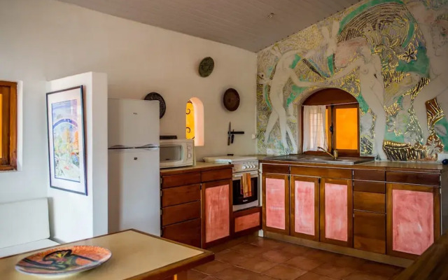 Villa Yrondi