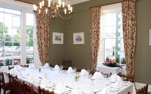 The Harbourview Hotel