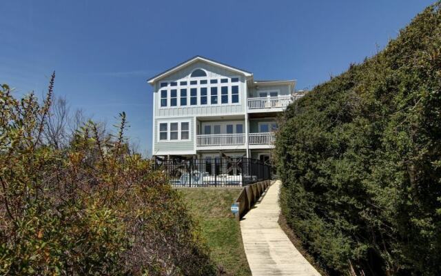 Dune Escape 5 Bedroom Home by RedAwning