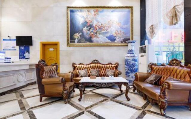 Pengcheng International Chain Hotel