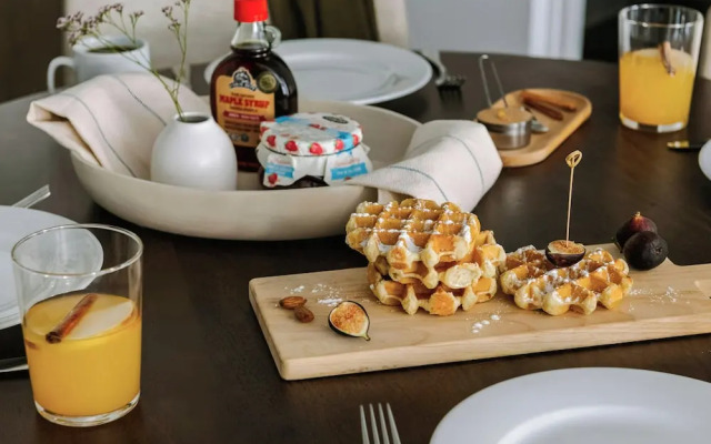 Sonder by Marriott Bonvoy Arlo Apartments Downtown