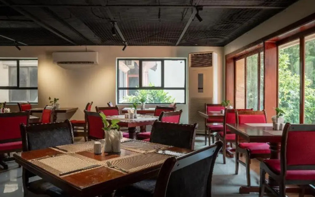 Ramada by Wyndham Phnom Penh Central