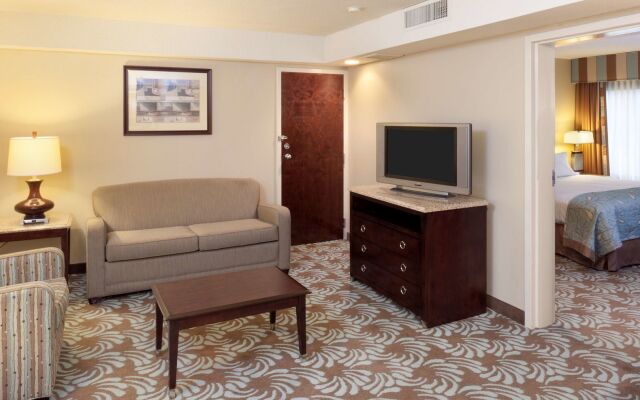 DoubleTree by Hilton Hotel Augusta