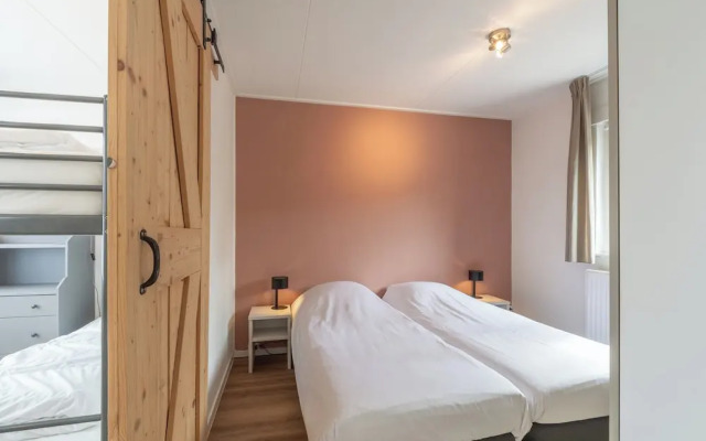 Holiday Home Callantsoog Near Beach