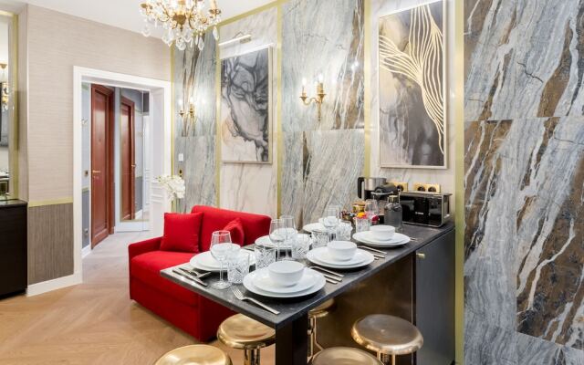 Luxury 2 Bedroom 2 Bathroom With AC -Eiffel Tower