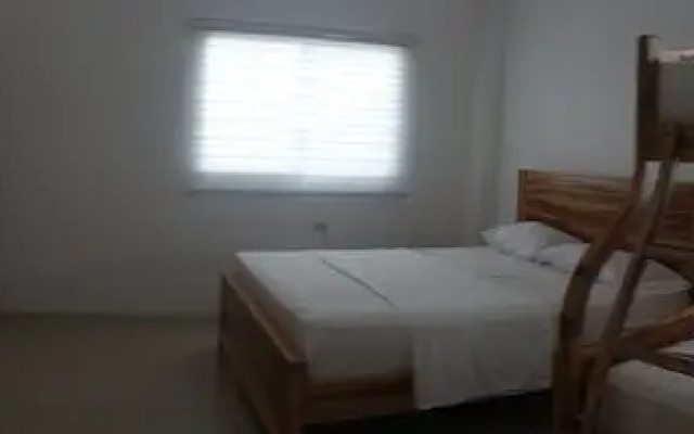 Hostal Palmeras Playa Milina