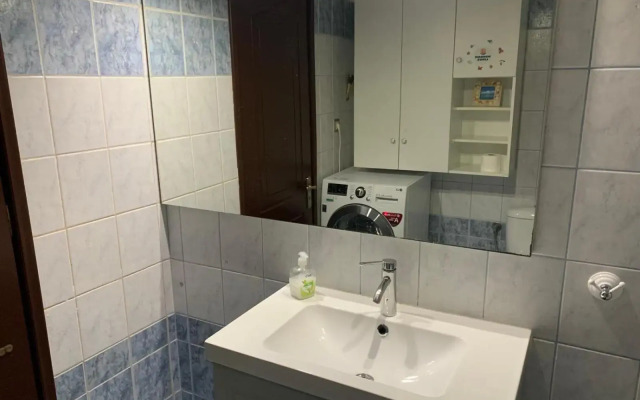 Τhe Sunny Apartments