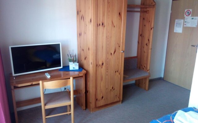 Bed and Breakfast Villa Hallau