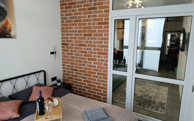 Апартаменты Лофт на Державинском