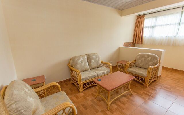 Cenetra Hotel