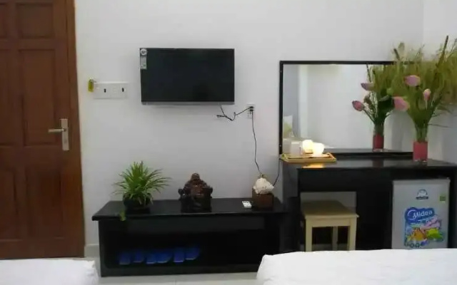 Phuc Hau Hotel