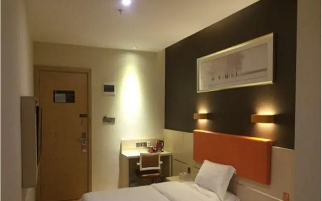 7 Days Premium Guangzhou Changlong Shiguang Road Q